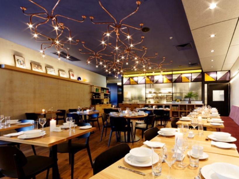 Alpha Mosaic Hotel Fortitude Valley Брисбен Экстерьер фото