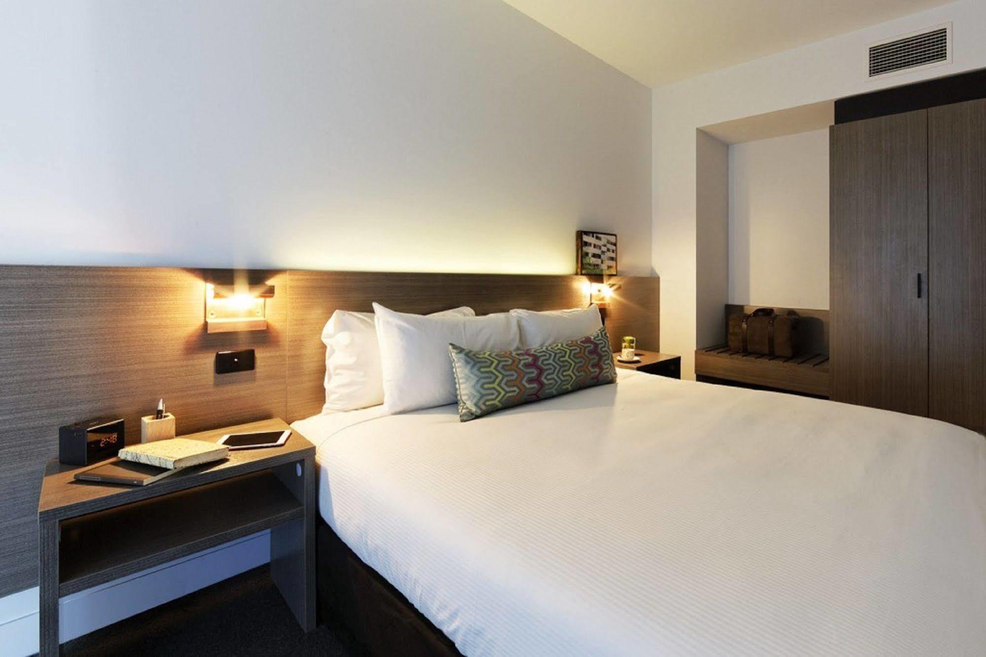 Alpha Mosaic Hotel Fortitude Valley Брисбен Экстерьер фото